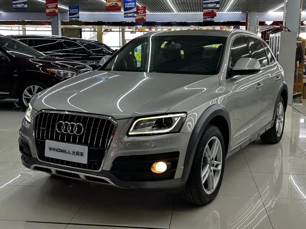Audi Q5 2018 — фото 1