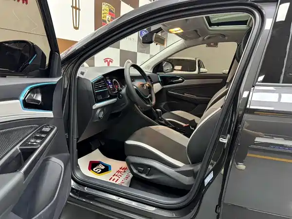 Jetta VS5 2022