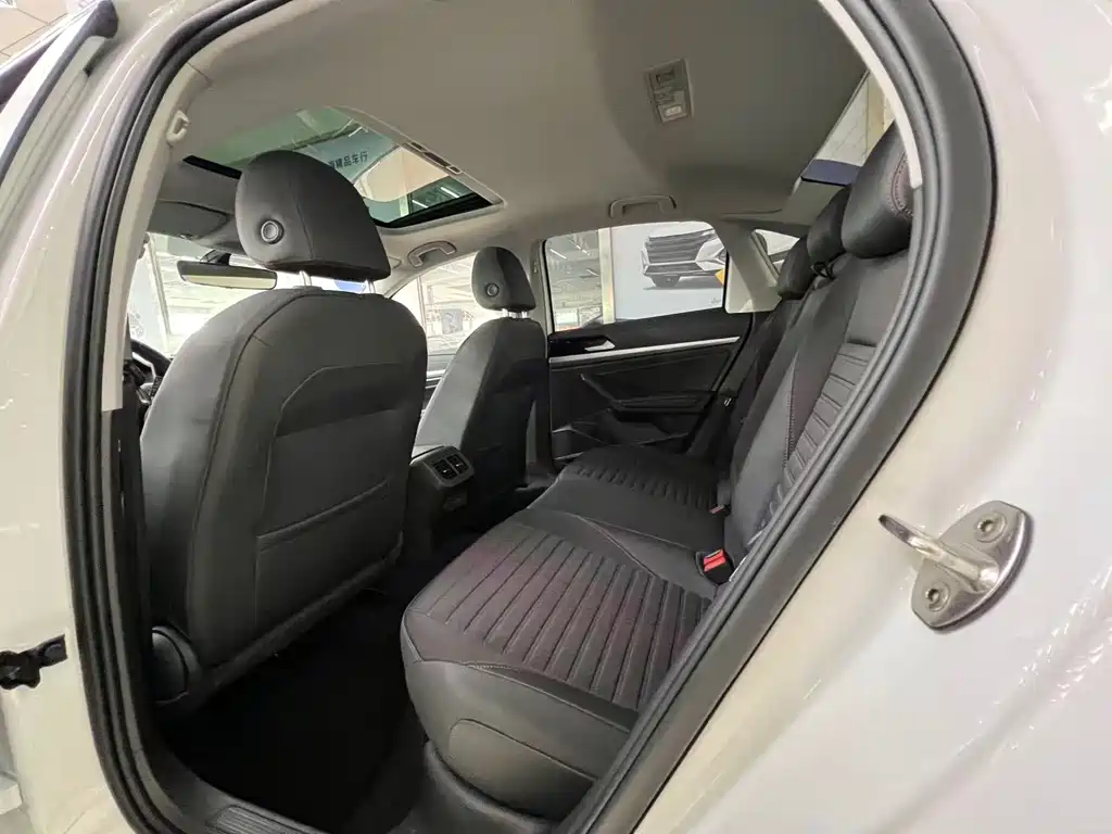 Volkswagen Lavida 2023