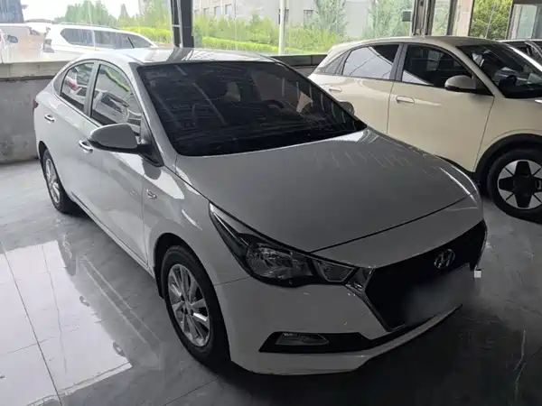 Hyundai Verna 2018