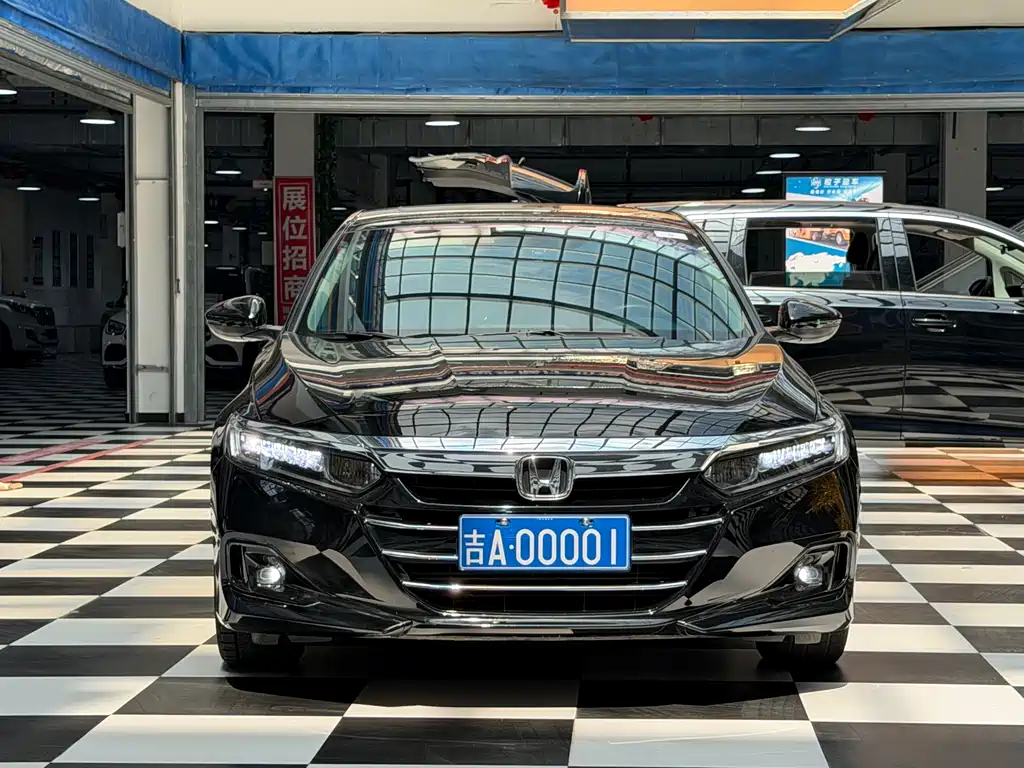 Honda Accord 2022 — фото 2