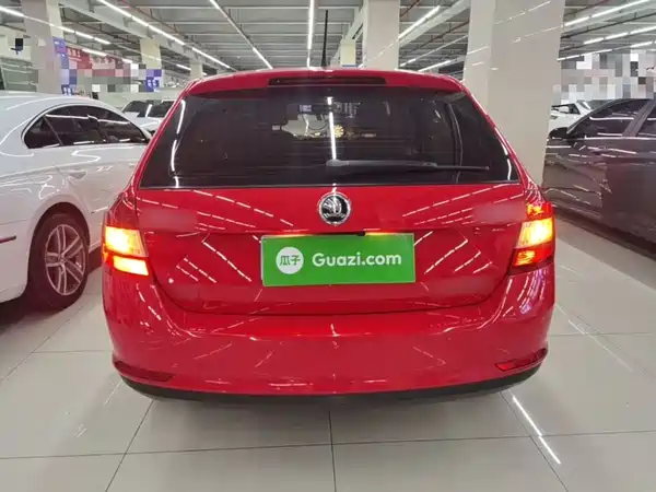 Skoda Rapid Spaceback 2018