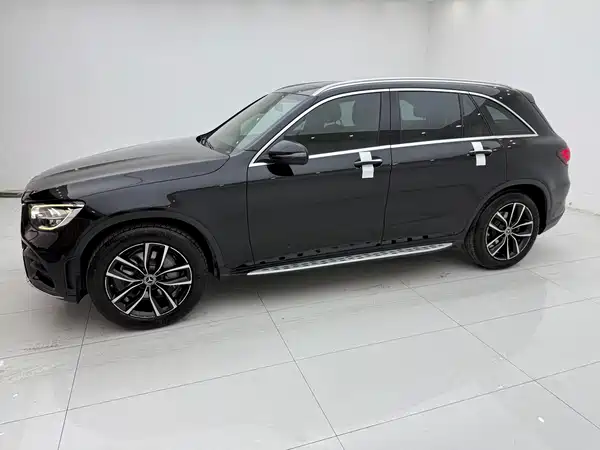 Mercedes-Benz GLC 2021