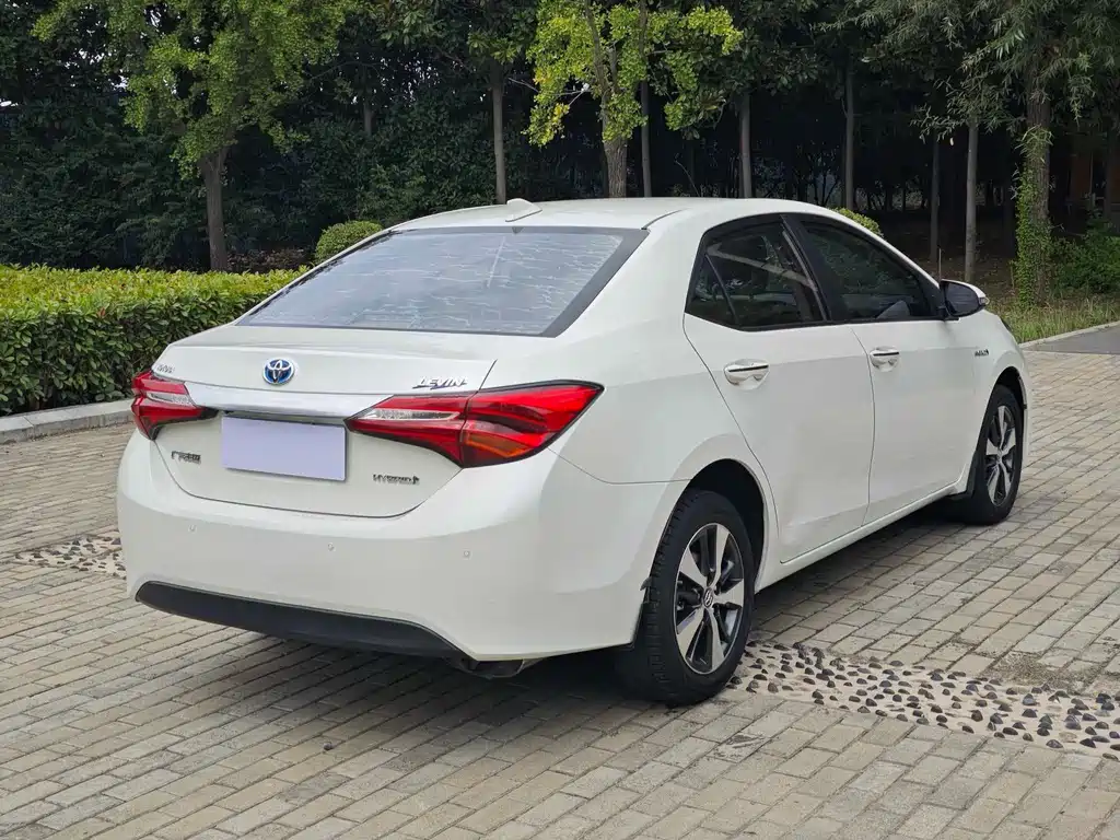 Toyota Levin 2018 — фото 10
