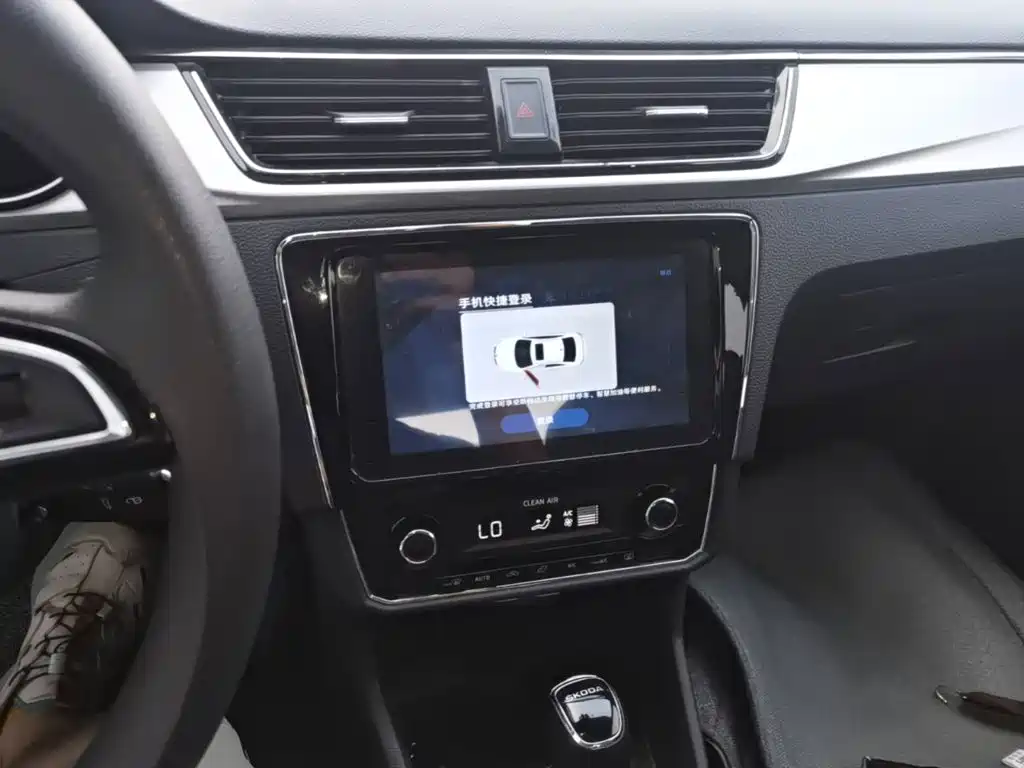 Skoda Rapid 2022 — фото 13