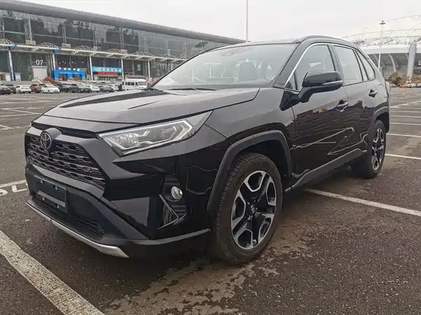 Toyota RAV4 2022