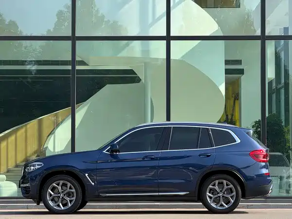 BMW X3 2021