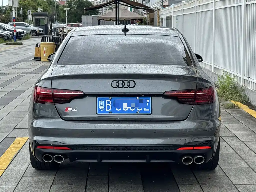 Audi S4 2021 — фото 9