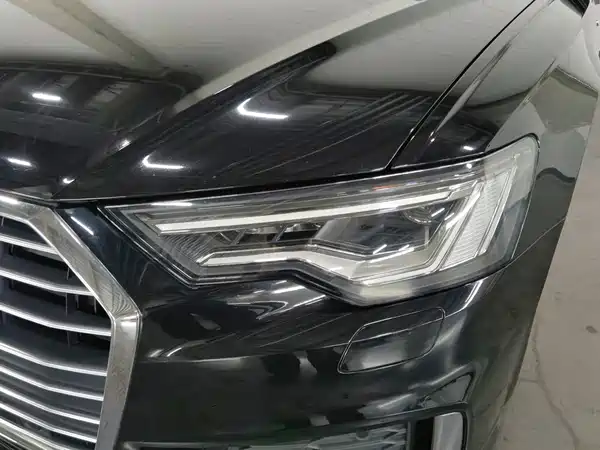 Audi A6L 2020