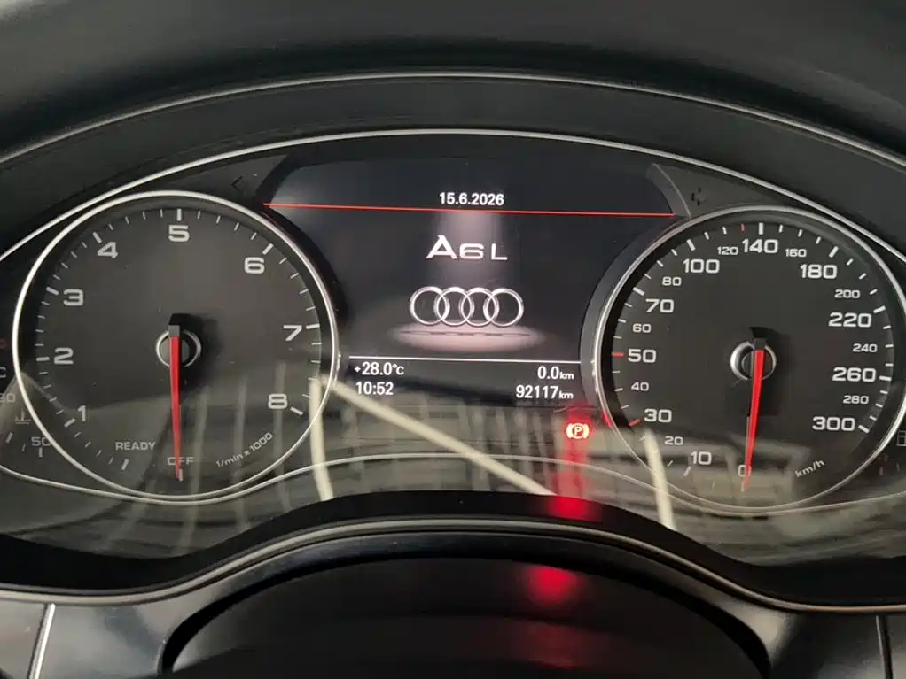Audi A6L 2018 — фото 4