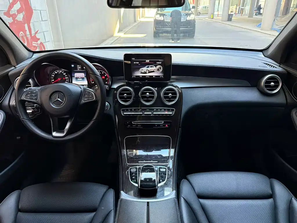 Mercedes-Benz GLC 2018