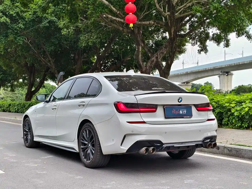 BMW 3 Series 2020