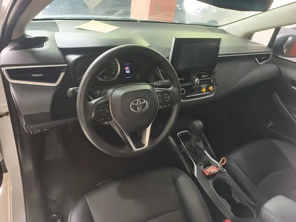 Toyota Corolla 2020 — фото 10