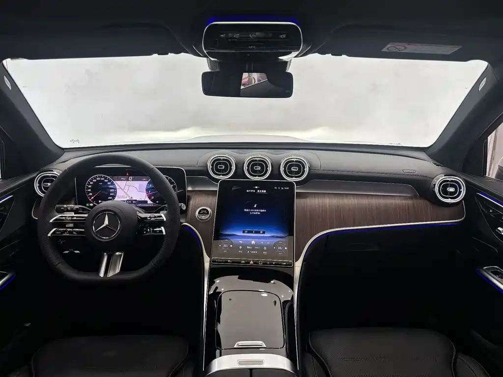 Mercedes-Benz GLC 2025 — фото 13