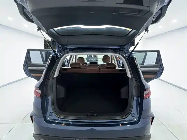 Geely Vision X6 2022