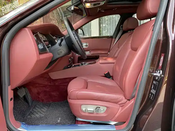 Rolls-Royce Ghost 2017