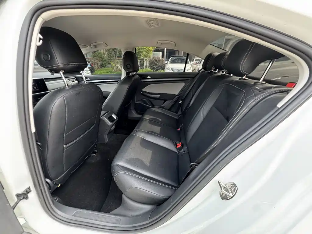 Volkswagen Bora 2024