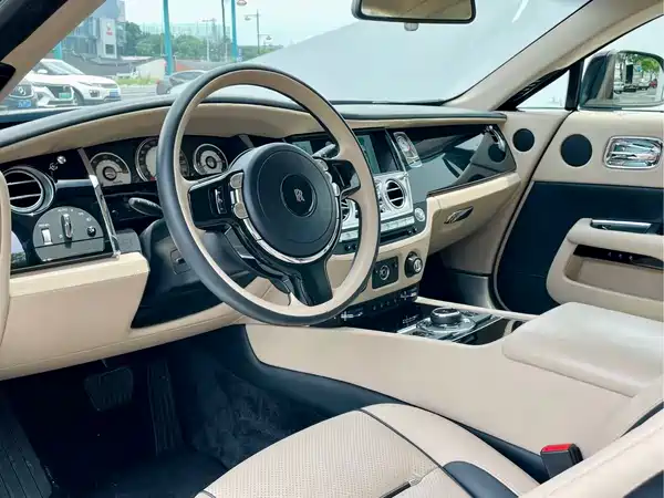 Rolls-Royce Phantom 2013
