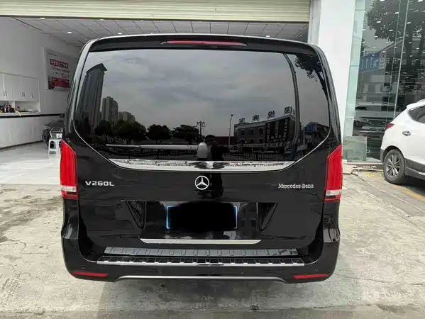 Mercedes-Benz V-Class 2022