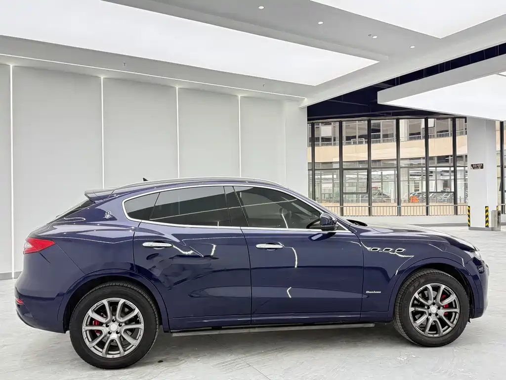 Maserati Levante 2020 — фото 5