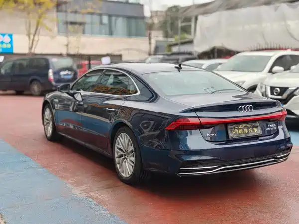 Audi A7L 2024