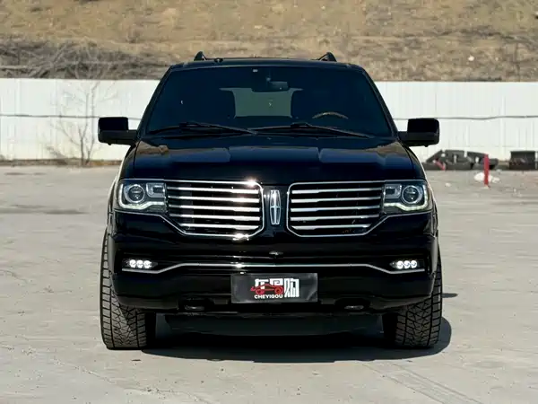 Lincoln Navigator 2017