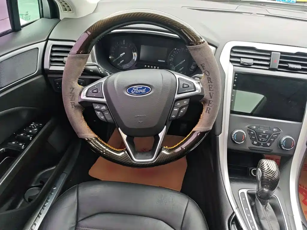 Ford Mondeo 2016 — фото 11