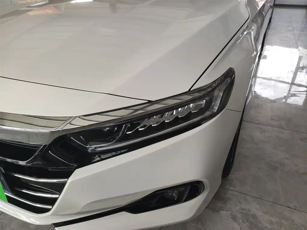 Honda Accord 2022 — фото 24