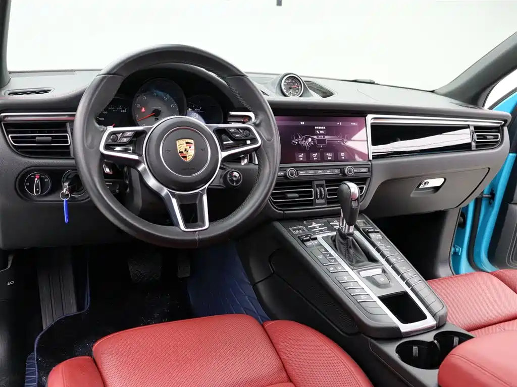 Porsche Macan 2019 — фото 9