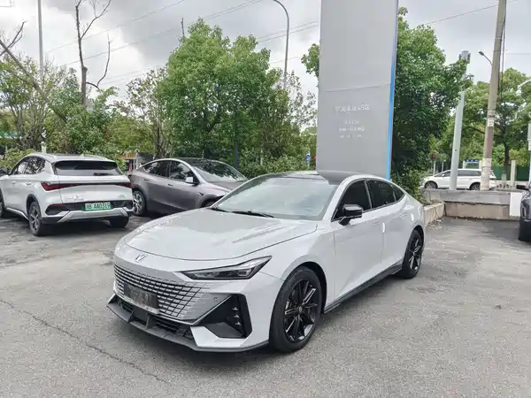 Changan UNI-V 2023