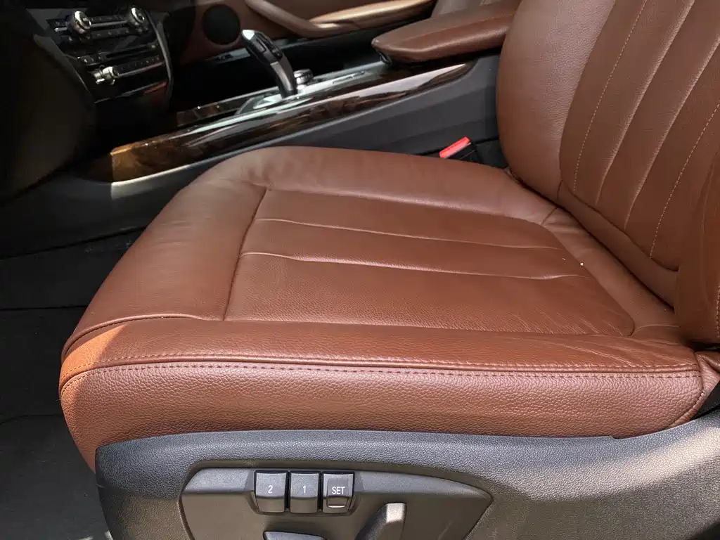 BMW X5 2015 — фото 11