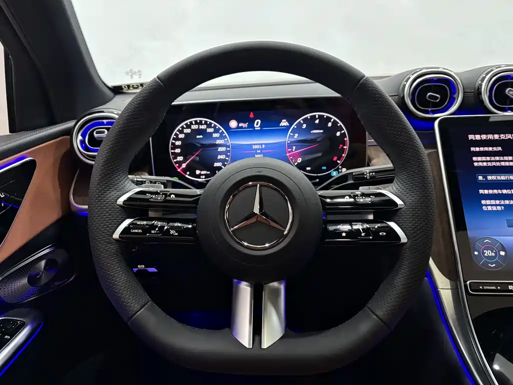 Mercedes-Benz GLC 2026 — фото 17