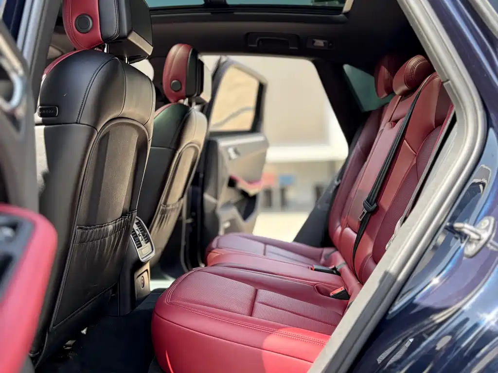 Porsche Macan 2022 — фото 10