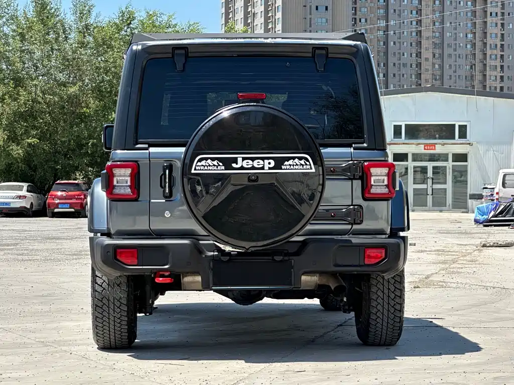 Jeep Wrangler 2019 — фото 9