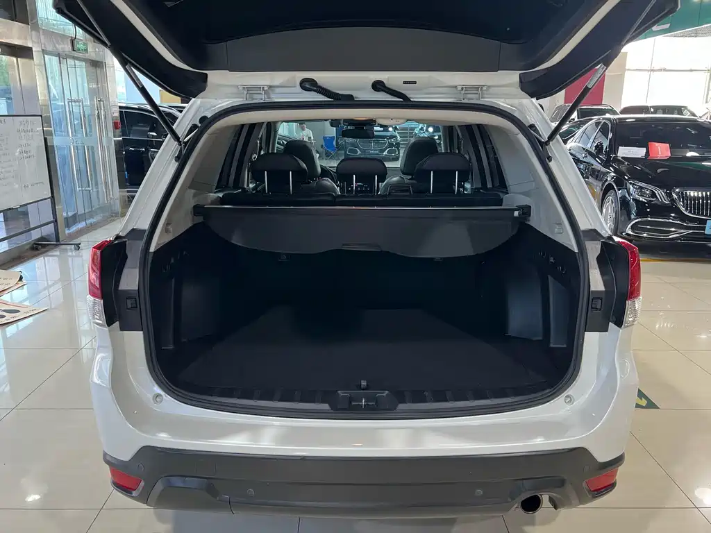 Subaru Forester 2019 — фото 26