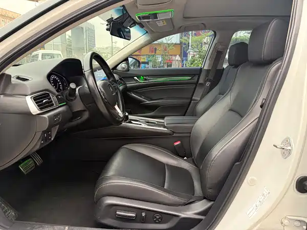 Honda Accord 2023