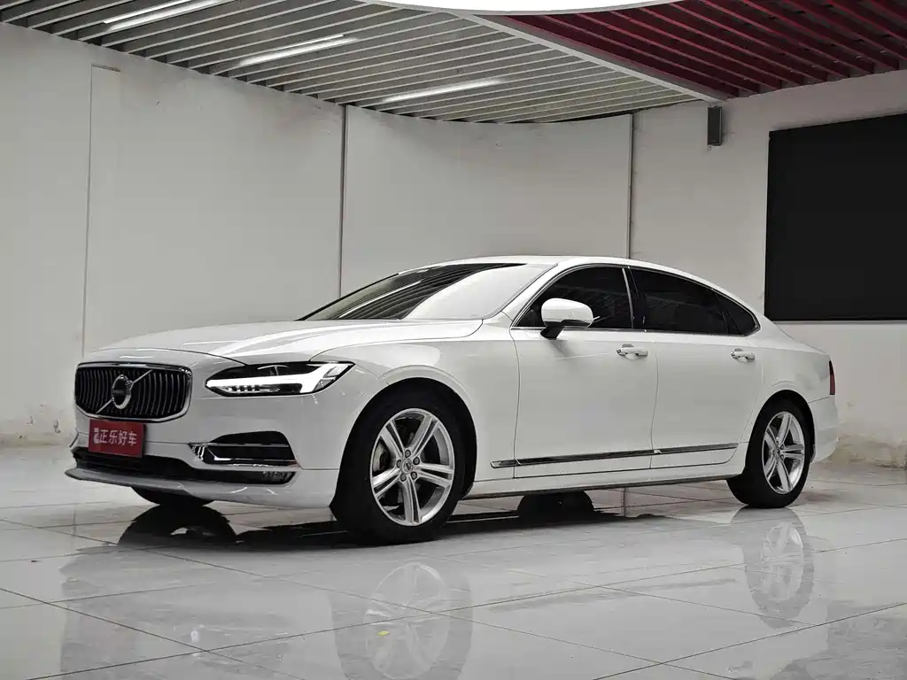 Volvo S90 2019 — фото 1