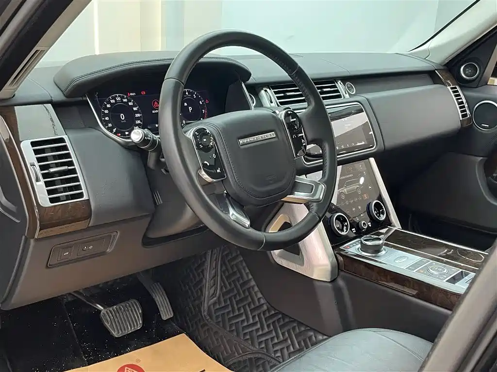 Land Rover Range Rover 2022 — фото 14