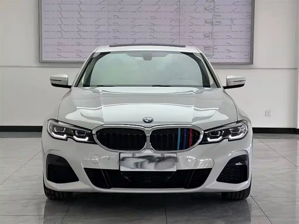 BMW 3 Series 2022