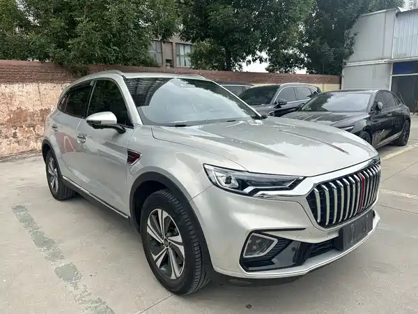 Hongqi HS5 2022