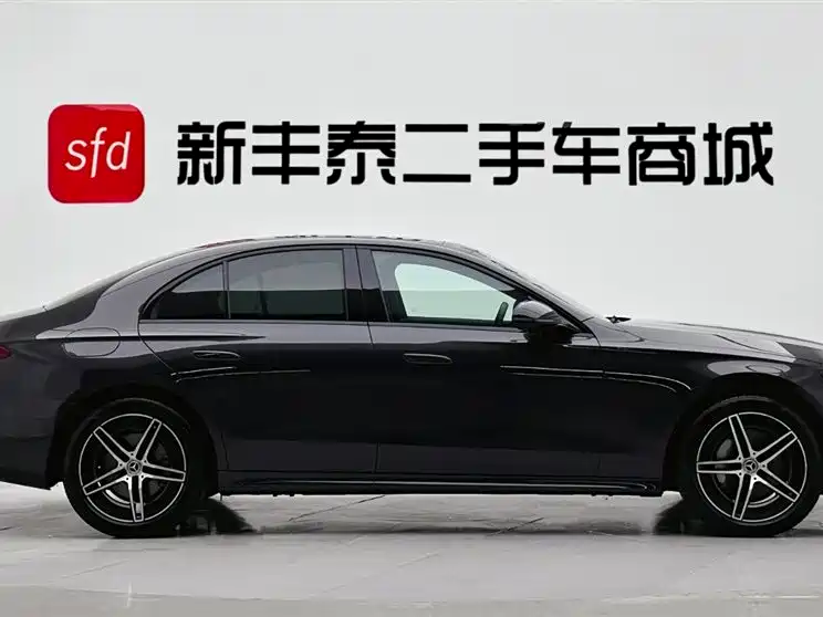 Mercedes-Benz E-Class 2025 — фото 3