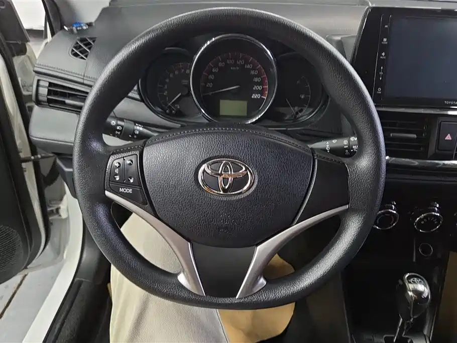 Toyota Vios FS 2020 — фото 15