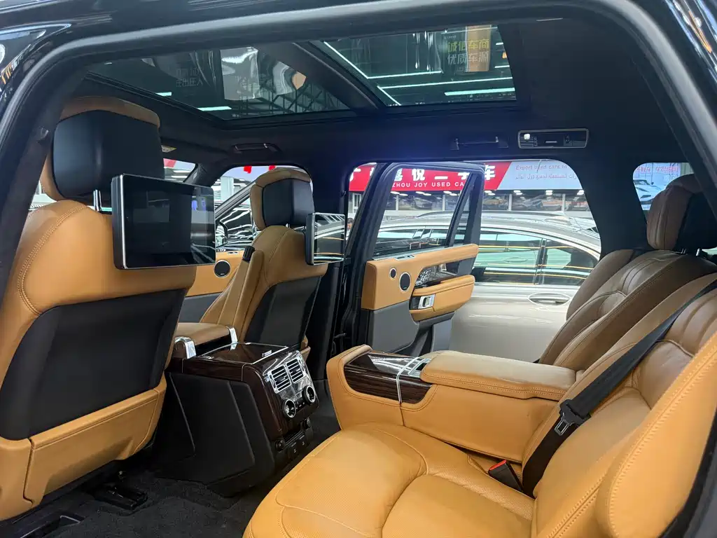 Land Rover Range Rover 2019 — фото 9