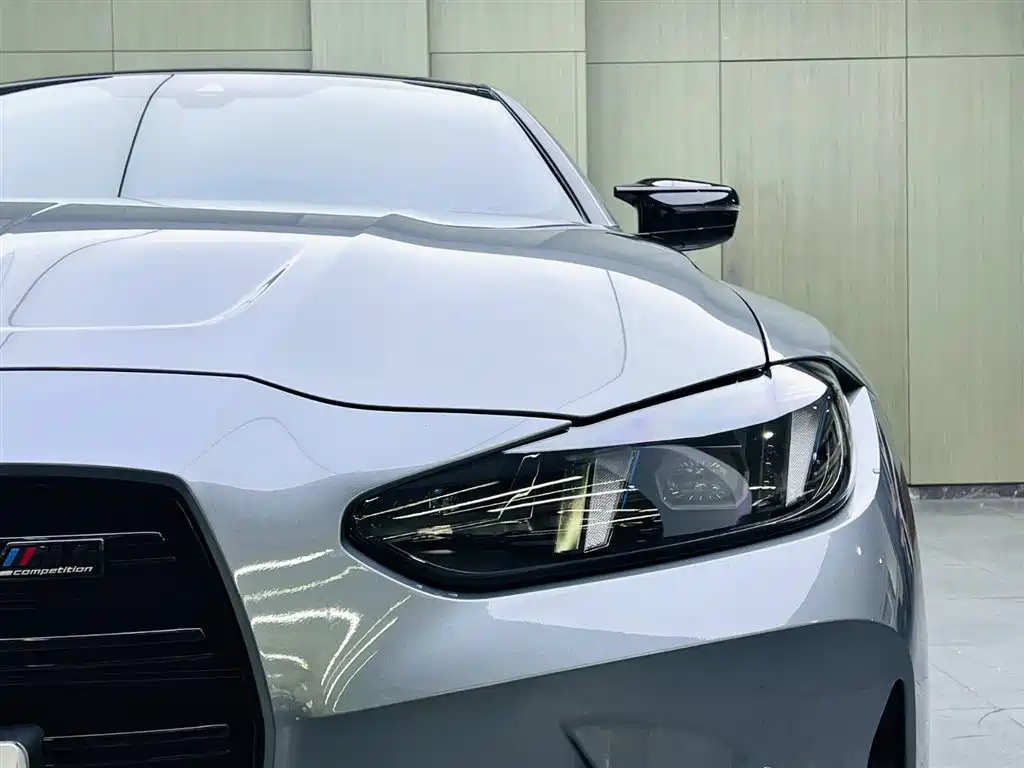 BMW M4 2025 — фото 7