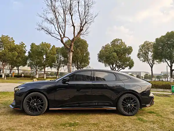 Changan UNI-V 2022