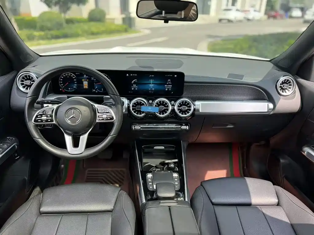 Mercedes-Benz GLB 2022 — фото 4