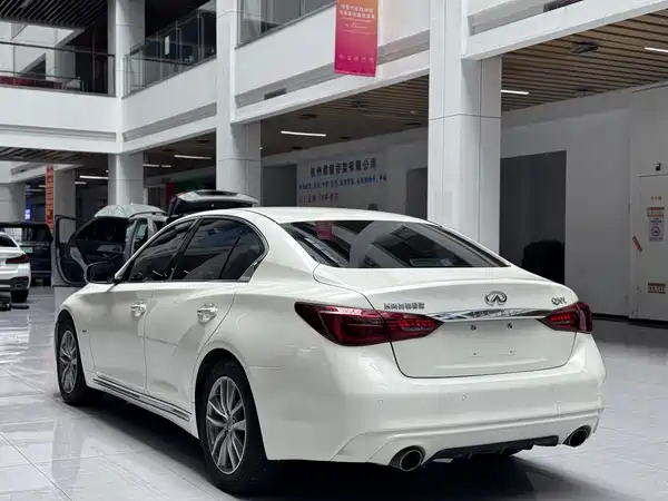 Infiniti Q50L 2023