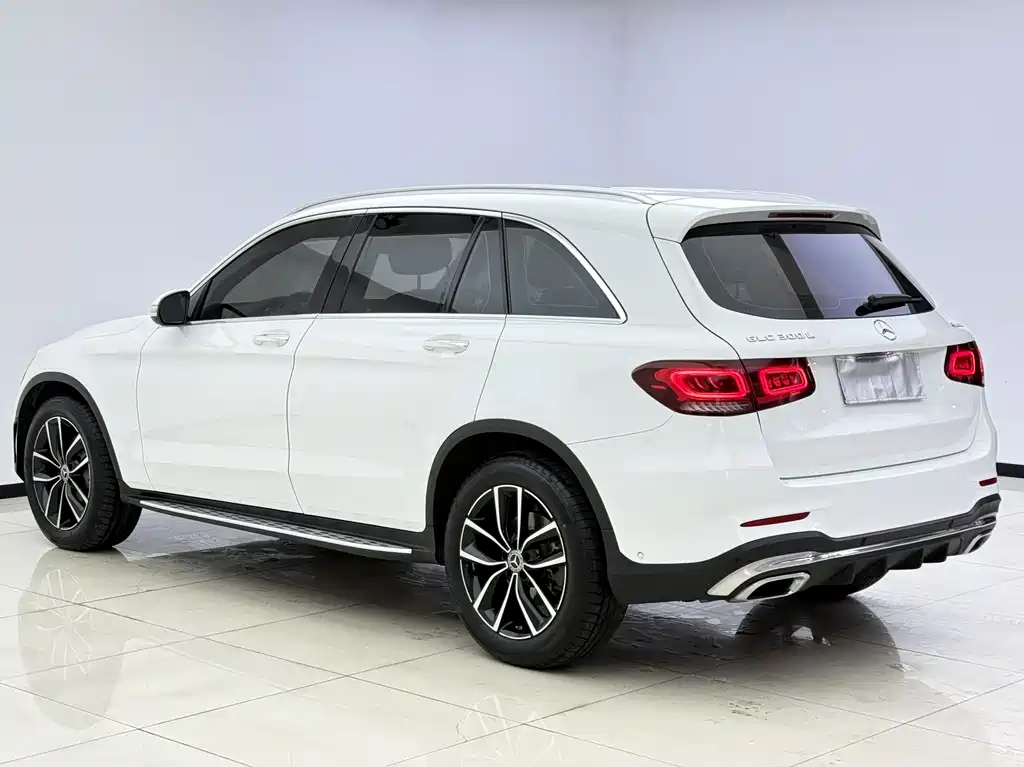 Mercedes-Benz GLC 2020 — фото 17