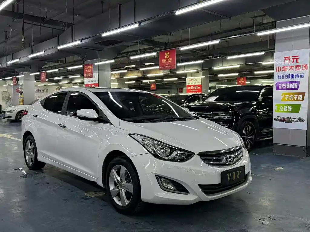 Hyundai Elantra Langdong 2013 — фото 1