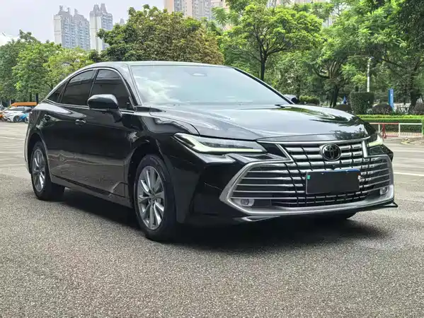Toyota Avalon 2025